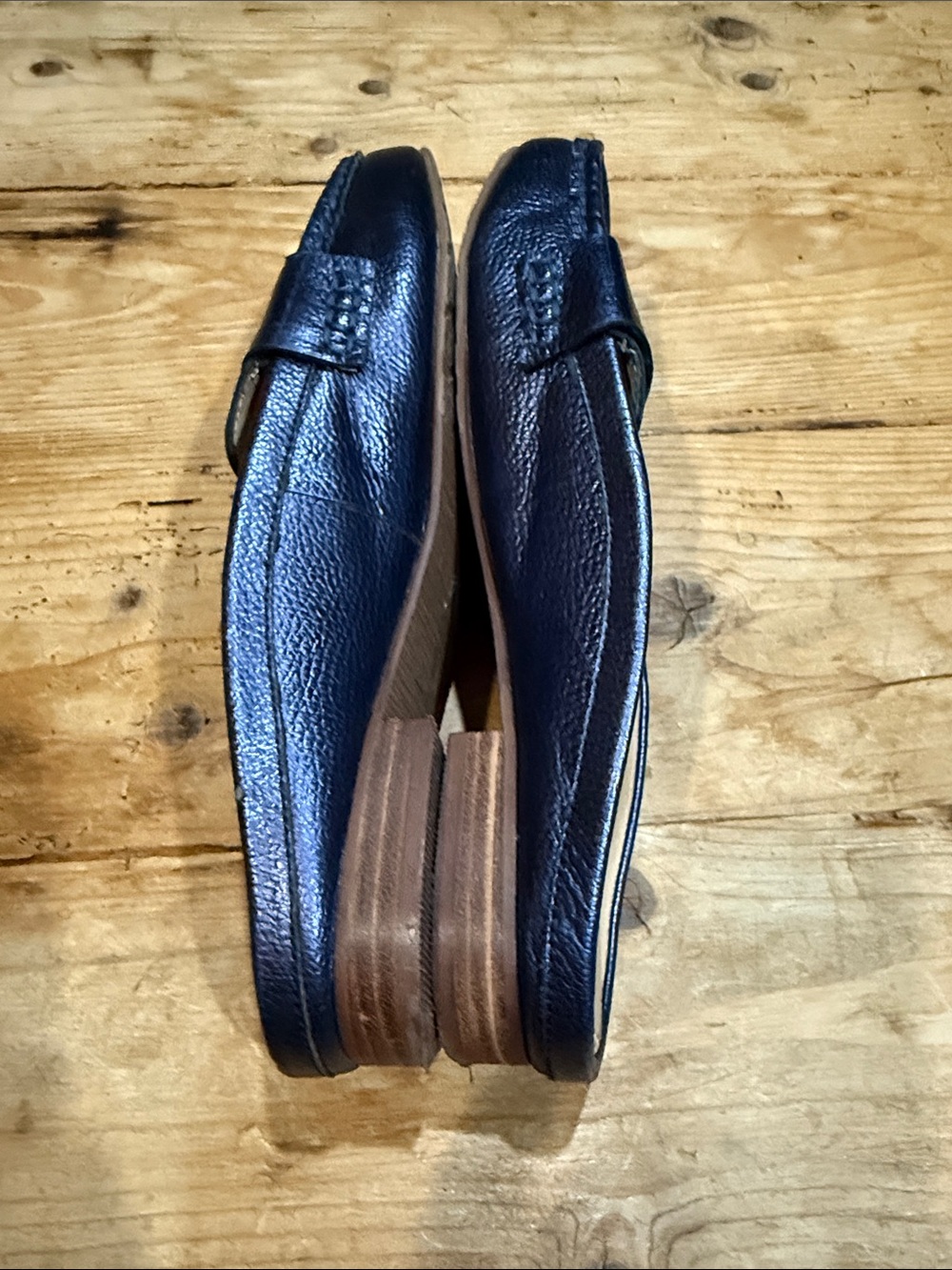Volatile Black Leather Mule Clogs - Picture 3 of 6